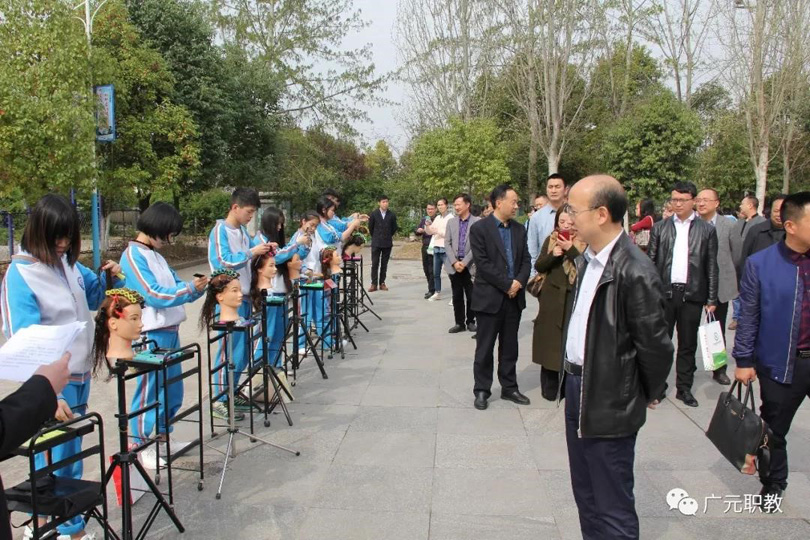 蔡处长参观